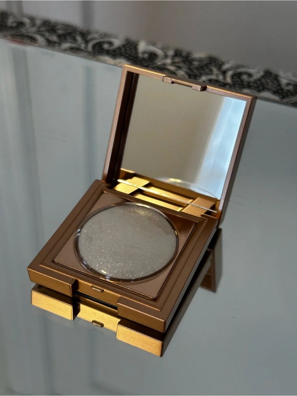 stila Heaven’s Dew All Over Glimmer Highlighter Shimmer Glow - silverlake